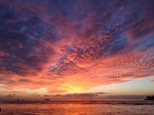 After the sun set, the crowd applauded and disbursed, unaware that the best part of the sunset occurs several minutes after it disappears below the horizon